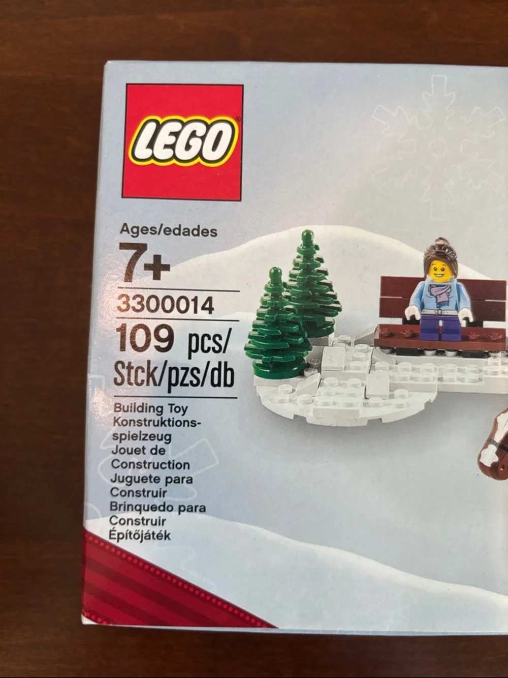 LEGO 3300014 Limited Edition 2012 Holiday Set NWT NEW in Sealed Box